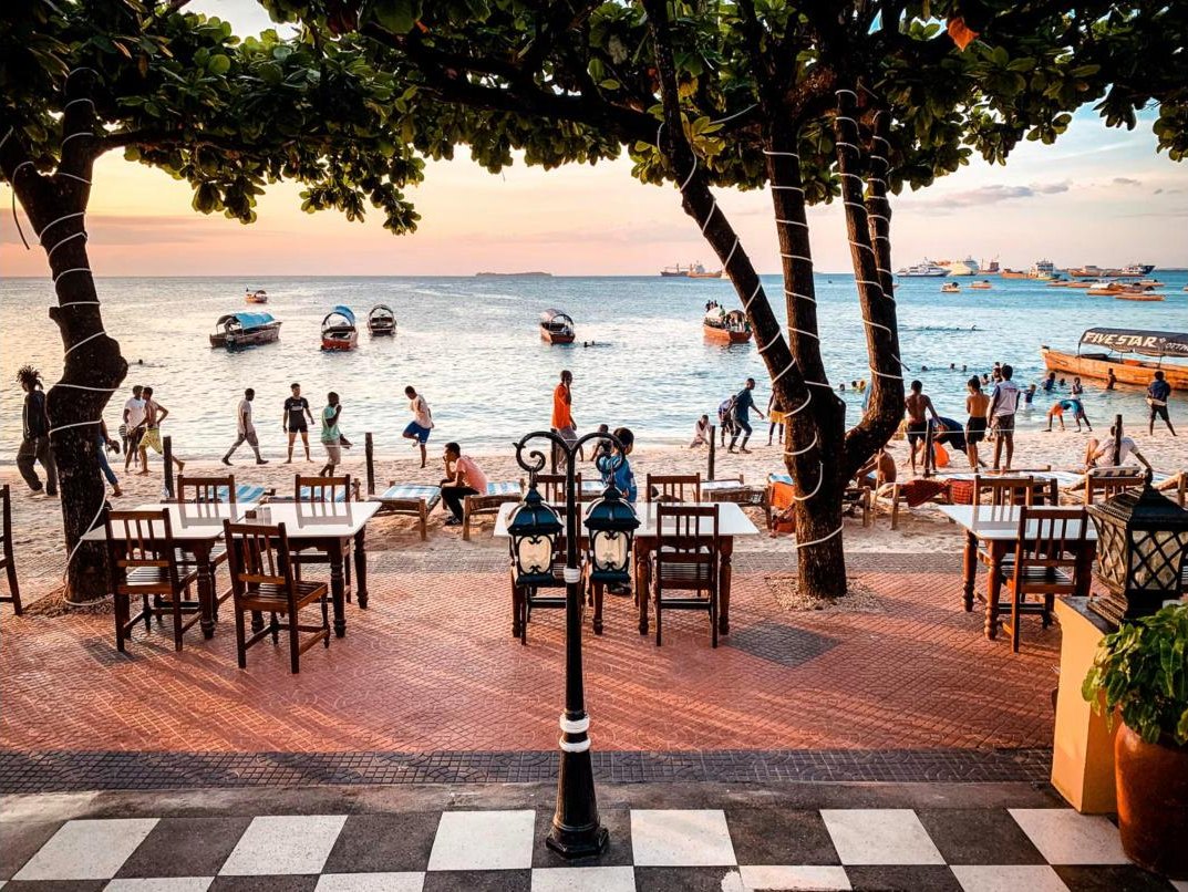 Drinks and a picnic by the water